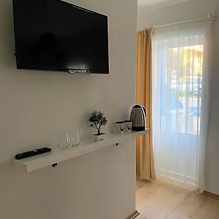 Lemon-ada Butik Hotel